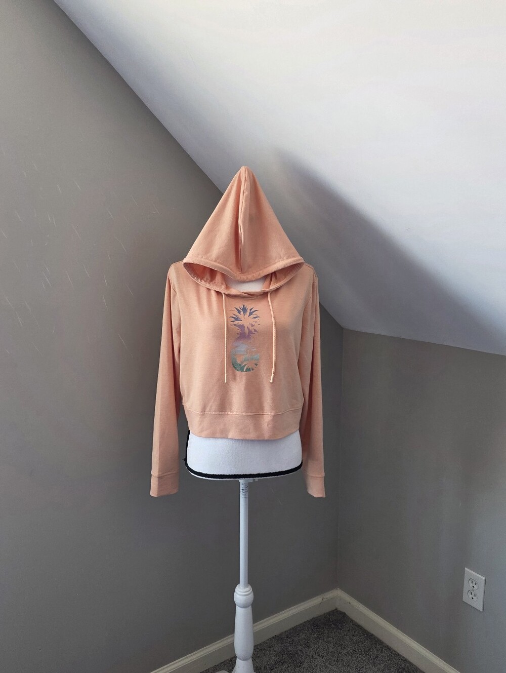 Reel Life Womens Crop Hoodie